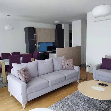 아파트 Riverside *